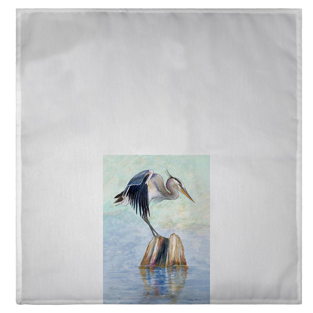Balancing Heron Guest Towel. Picture 2