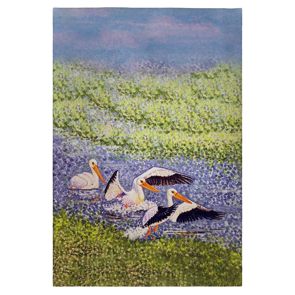 White Pelican Wings Guest Towel. Picture 1