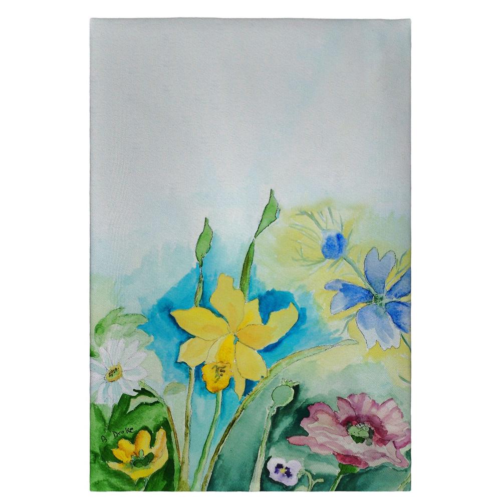 Betsy's Floral Guest Towel. Picture 1