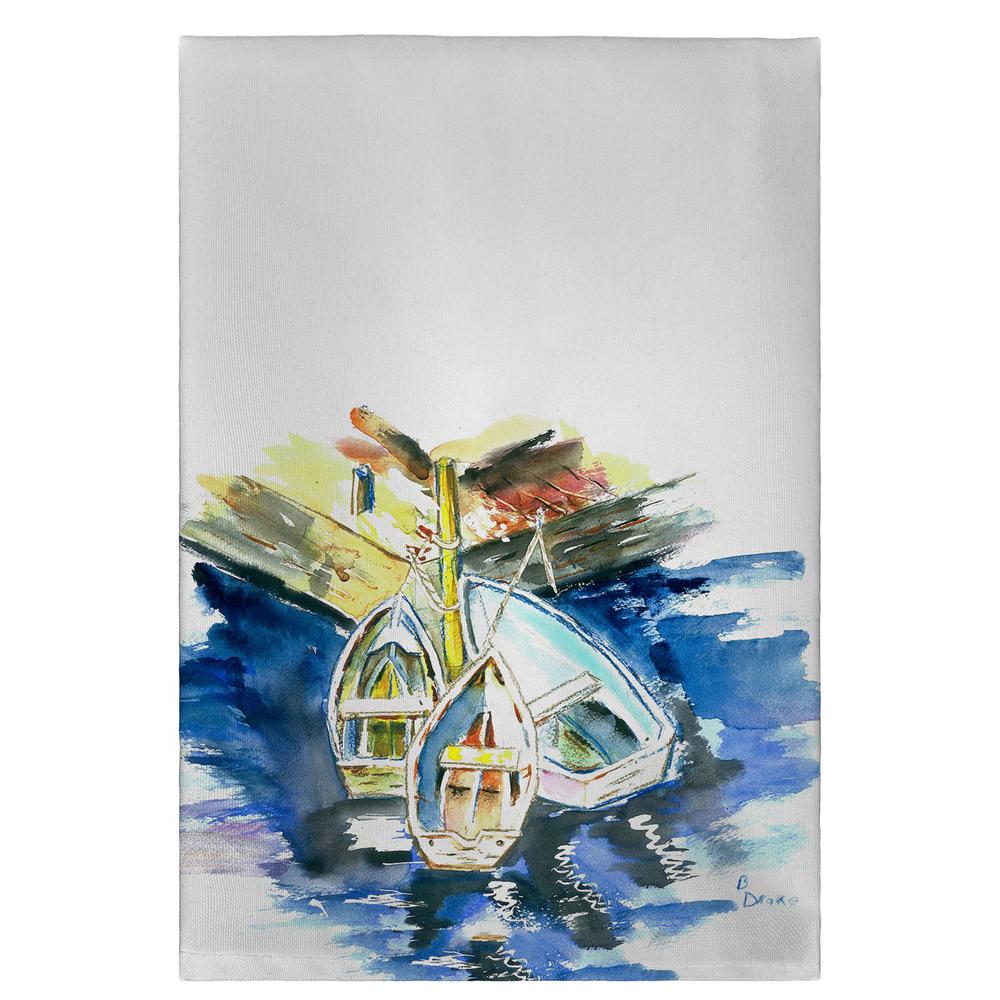Three Row Boats Guest Towel. Picture 1