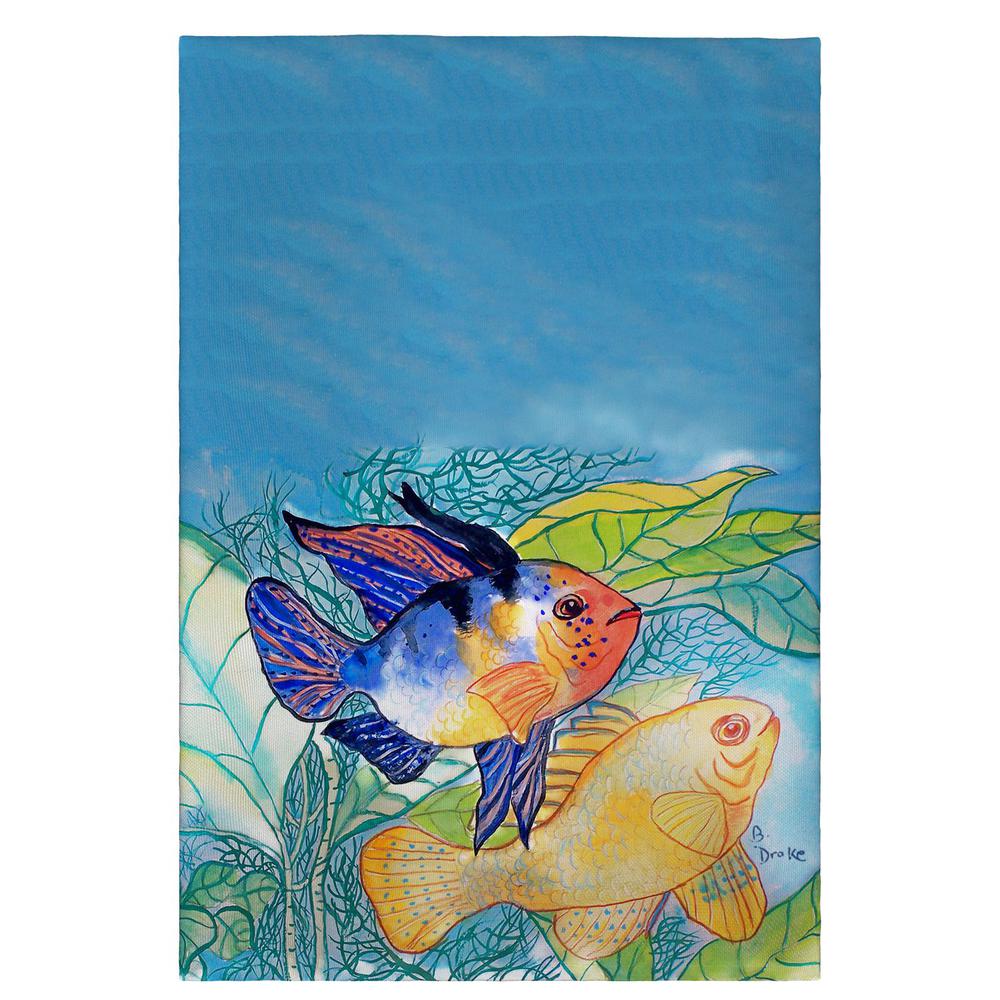 Betsy's Two Fish Guest Towel. Picture 1