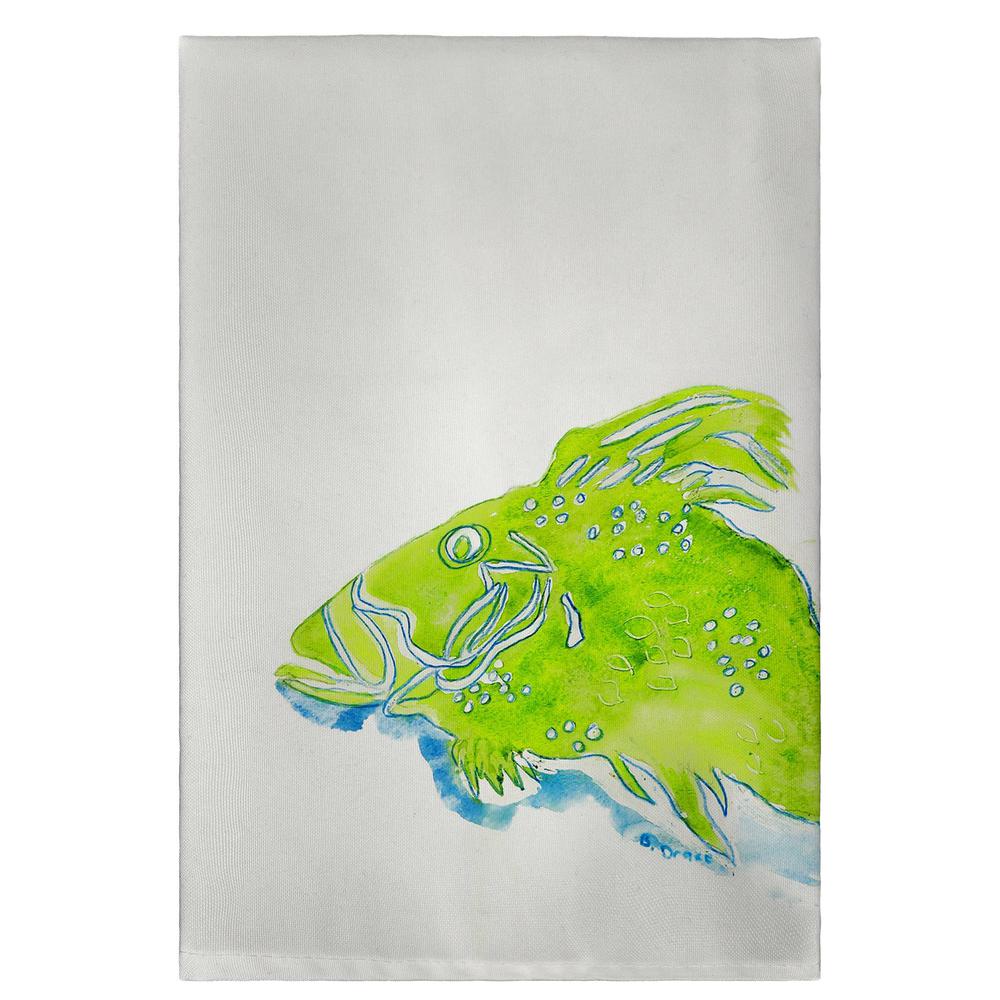 Green Fish Guest Towel. Picture 1