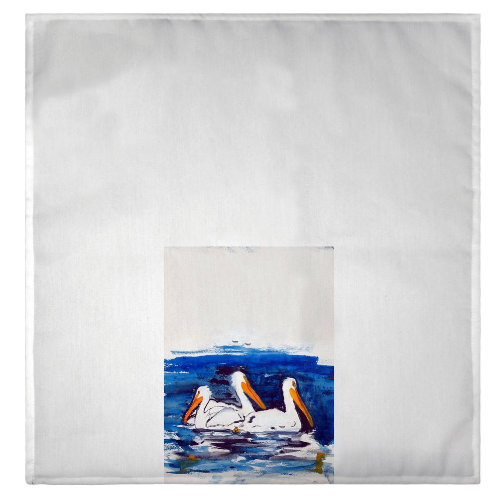 Three Pelicans Guest Towel. Picture 2