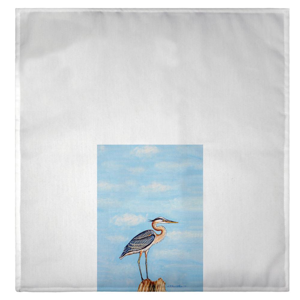 Blue Heron on Stump Guest Towel. Picture 2
