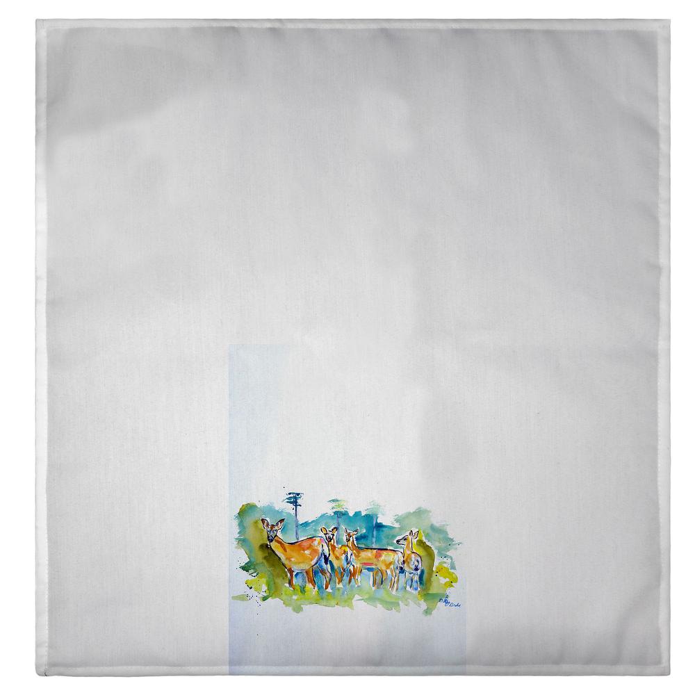 Deer Herd Guest Towel. Picture 2