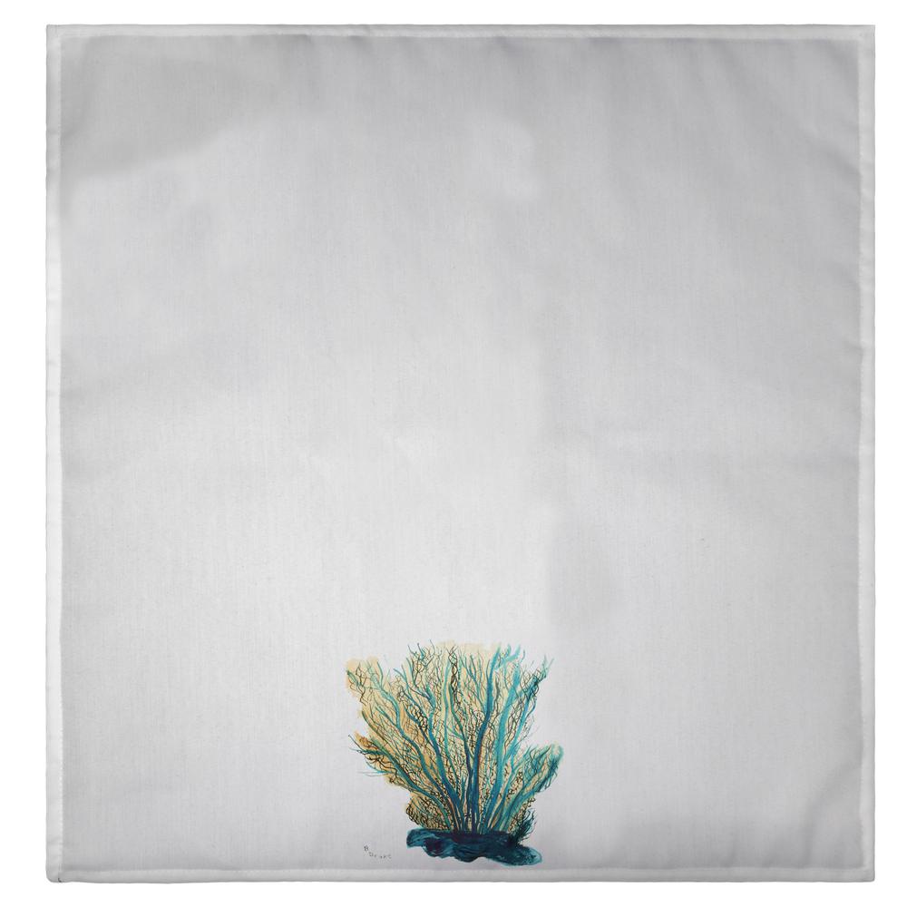 Blue Coral Guest Towel. Picture 2