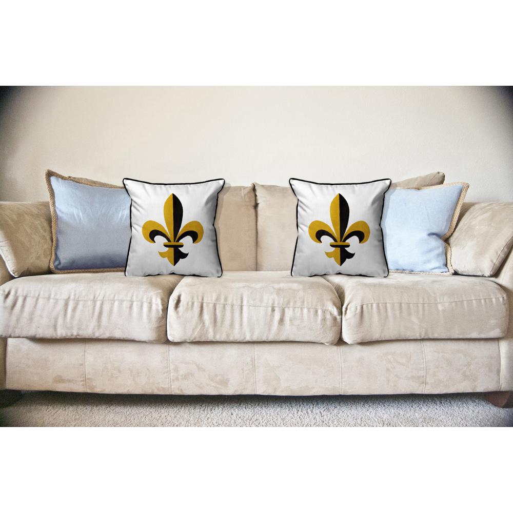 Fleur-de-lis Large Indoor/Outdoor Pillow 18x18. Picture 3