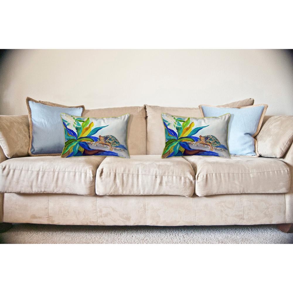 Turtle & Lily Large Corded Indoor/Outdoor Pillow 16x20. Picture 3