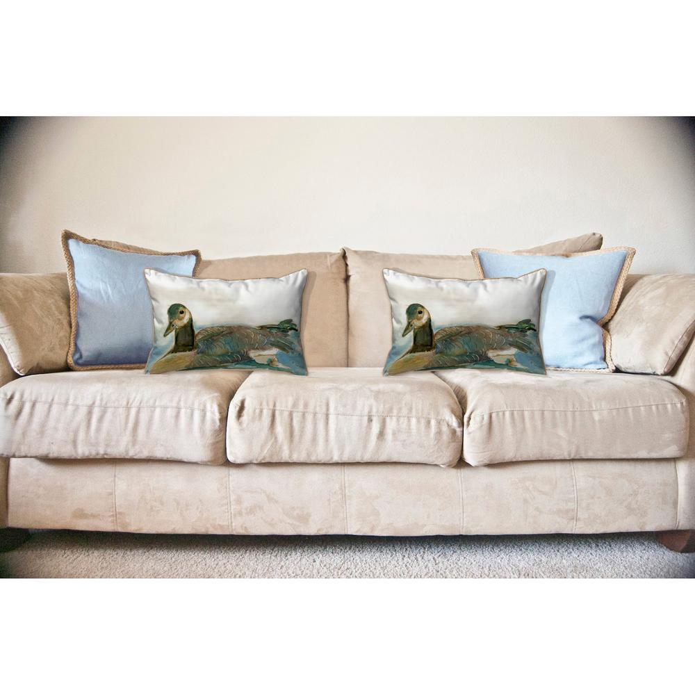Canada Goose Large Indoor/Outdoor Pillow 16x20. Picture 3