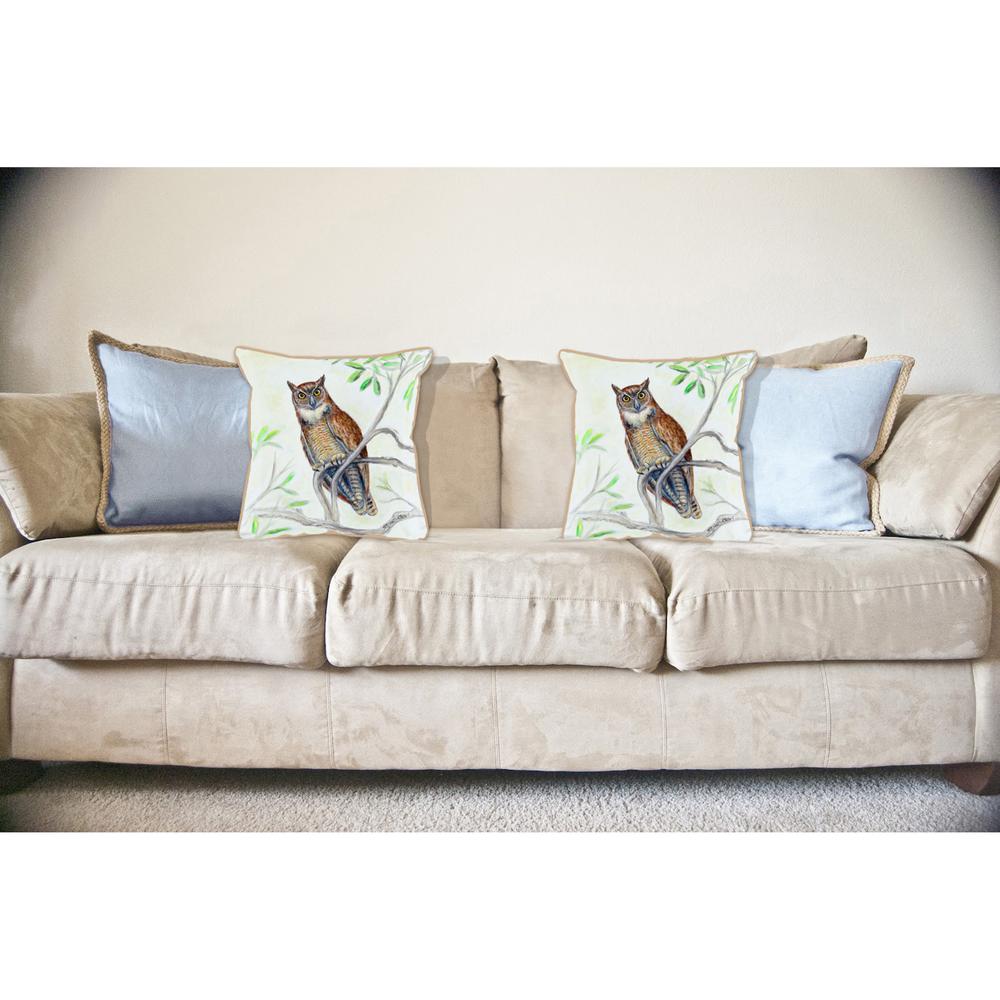 Great Horned Owl Large Indoor/Outdoor Pillow 18x18. Picture 3