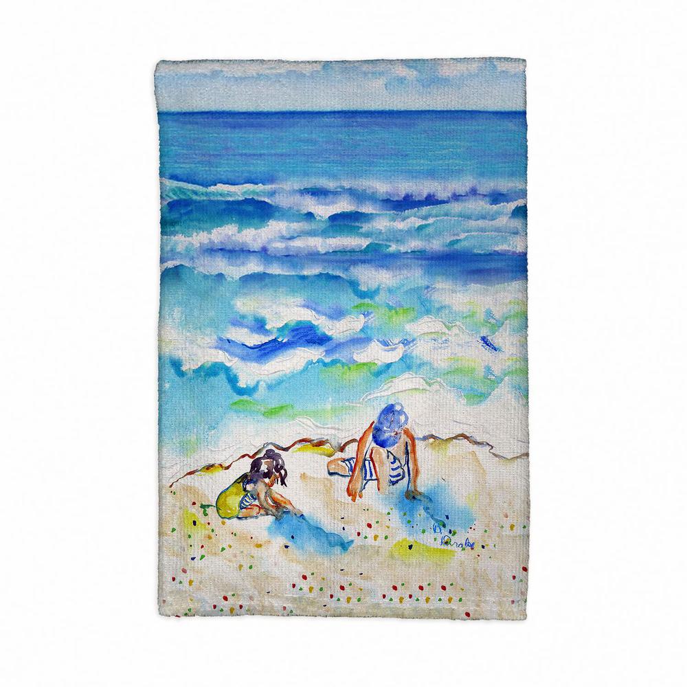 Playing in the Sand Kitchen Towel. Picture 1