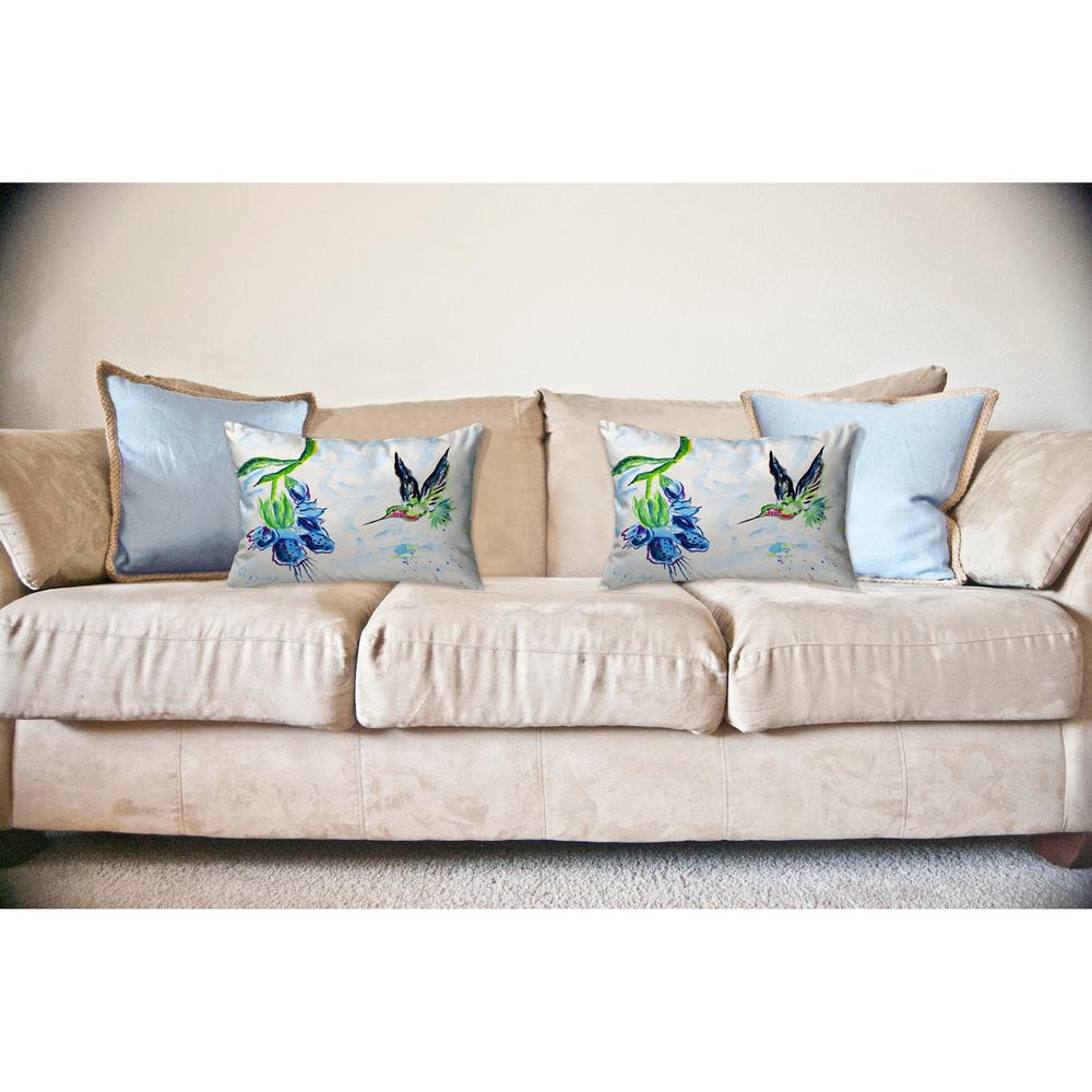 Hovering Hummingbird No Cord Pillow 16x20. Picture 2