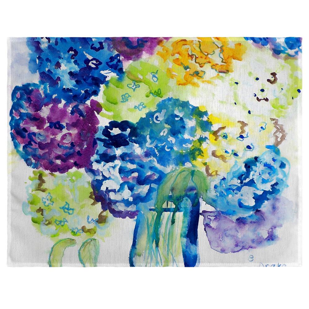 Betsy's Hydrangea Place Mat Set of 4. Picture 1