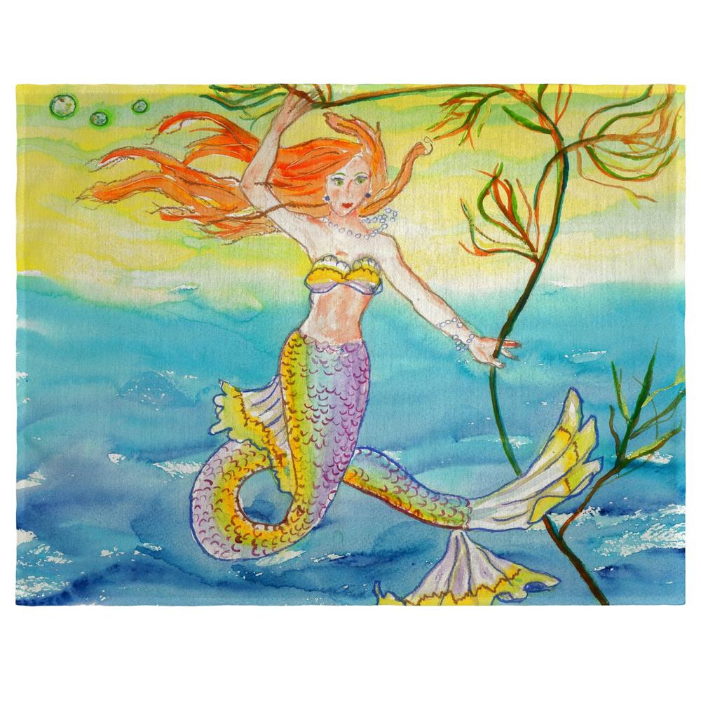 Betsy's Mermaid Place Mat Set of 4. Picture 1