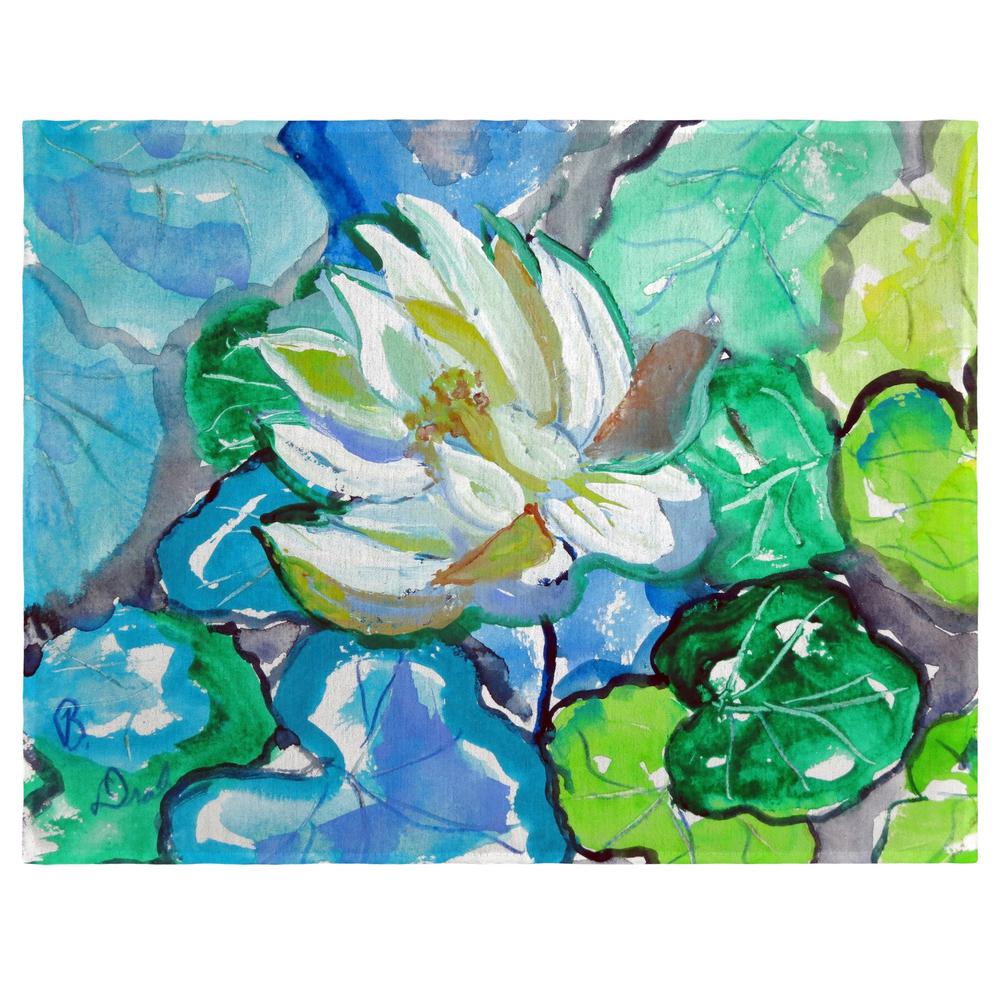 White Lily Flower Place Mat Set of 4. Picture 1