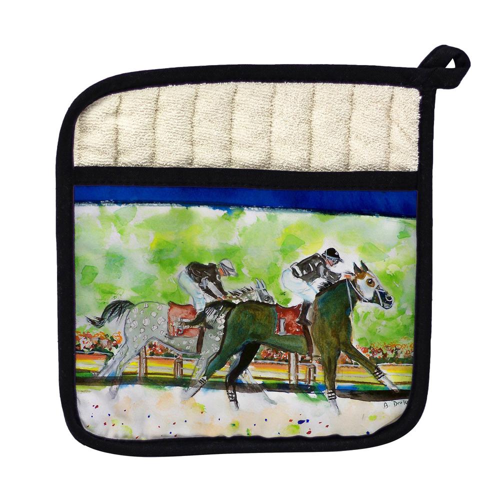 Close Race Pot Holder. Picture 1