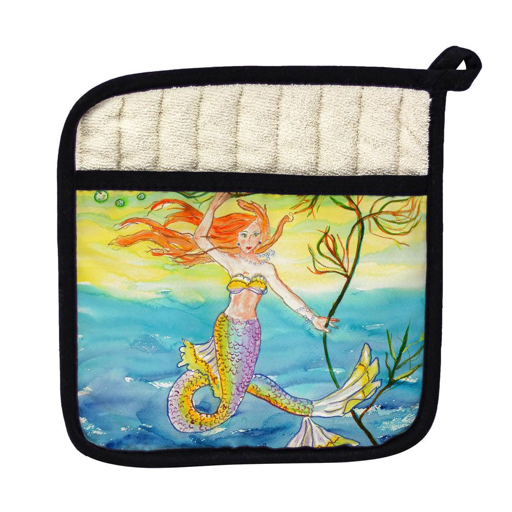 Betsy's Mermaid Pot Holder. Picture 1