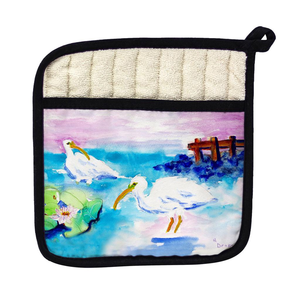 Betsy's White Ibis Pot Holder. Picture 1