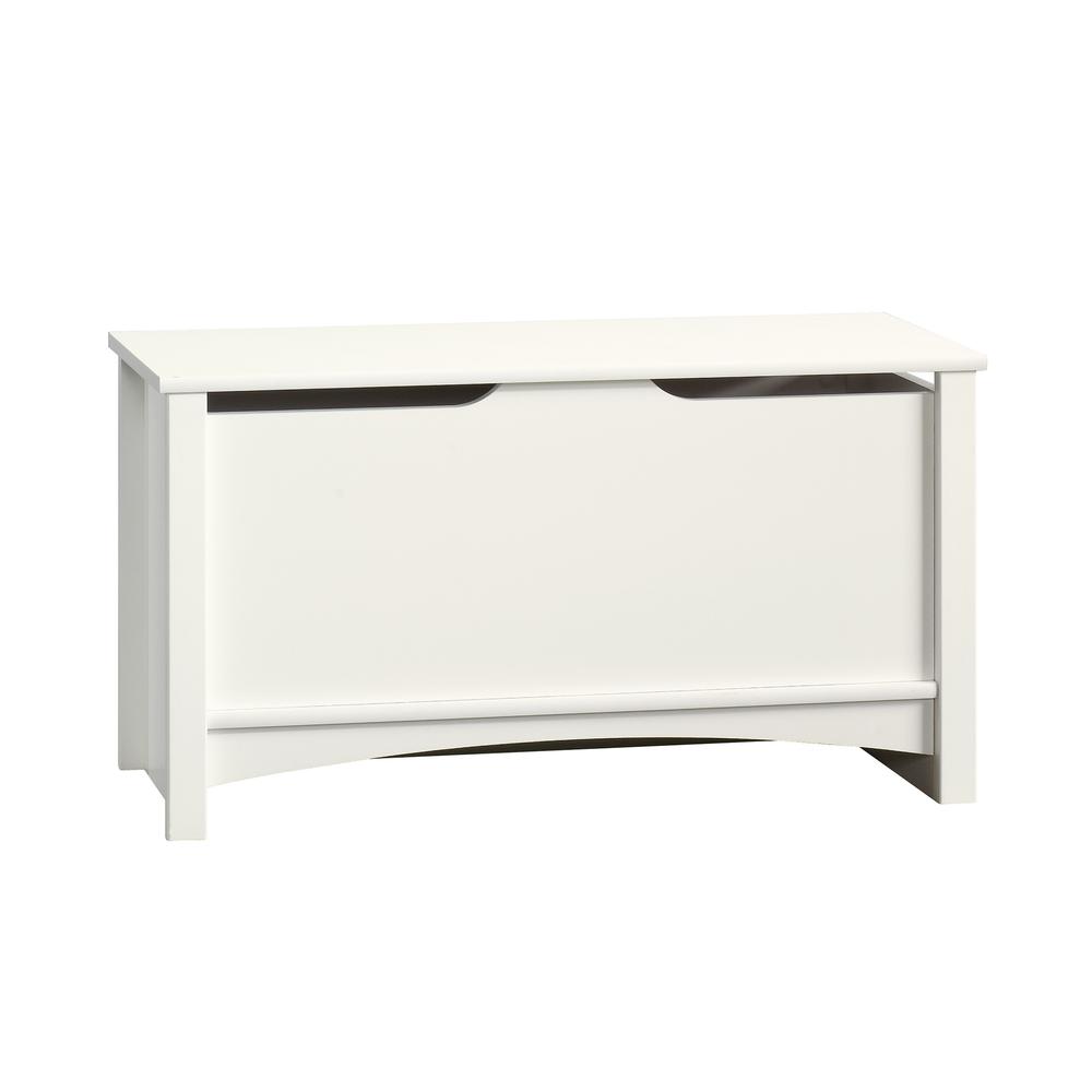 Shoal Creek Storage Chest, Soft White finish. Picture 1