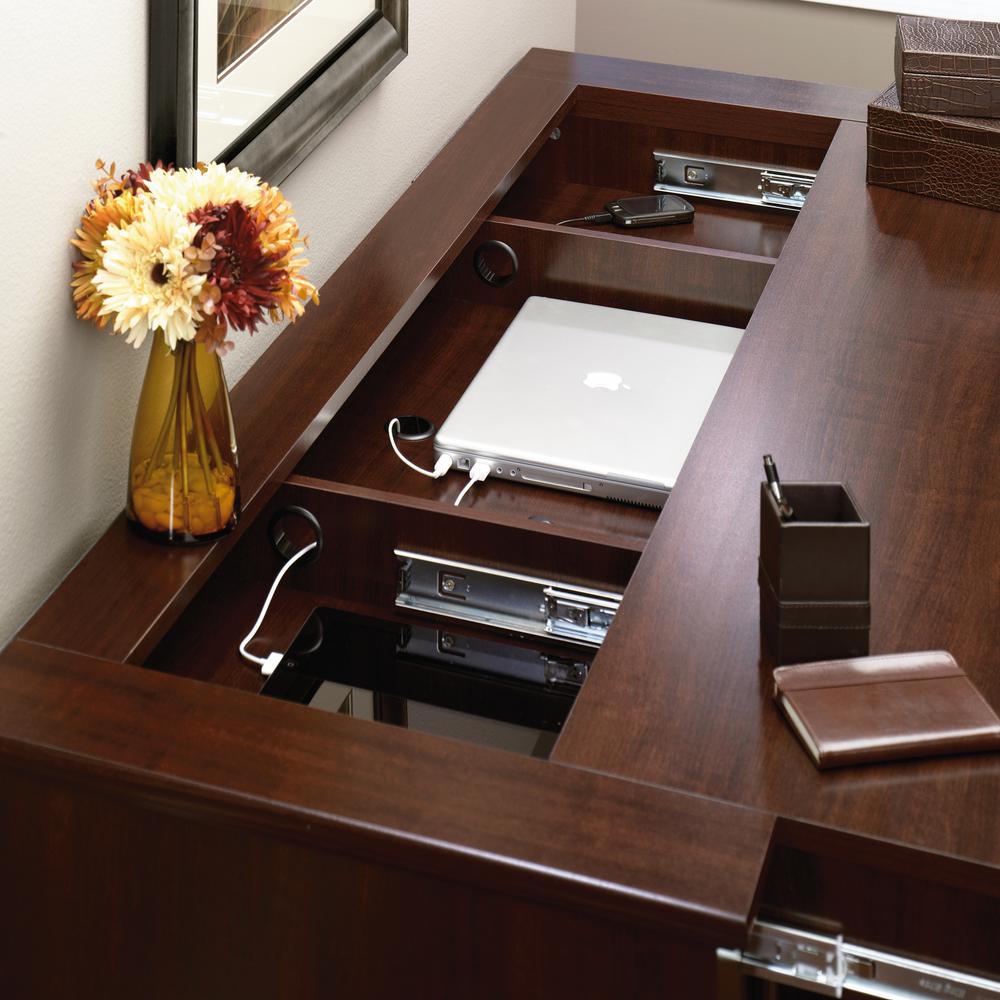 Palladia Credenza Sec. Picture 6
