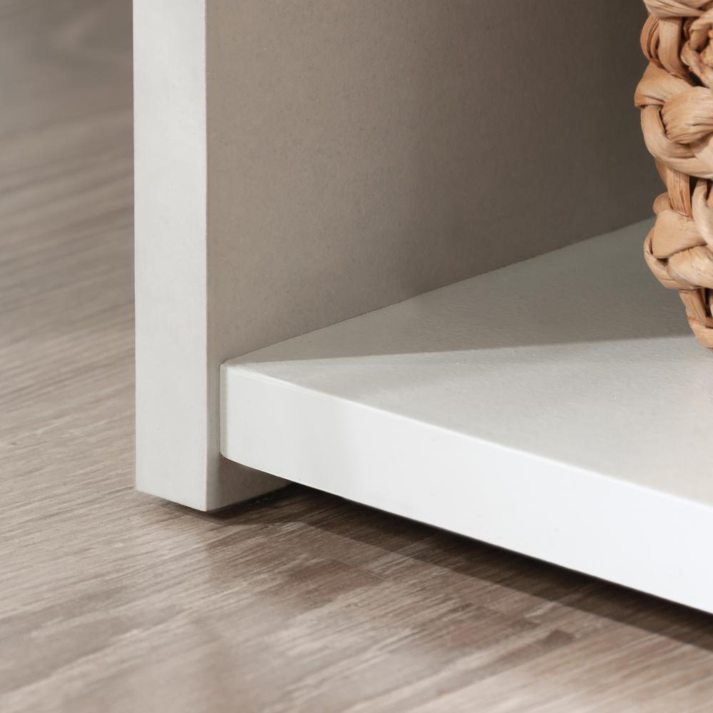 Beginnings Bookcase, Soft White finish. Picture 10
