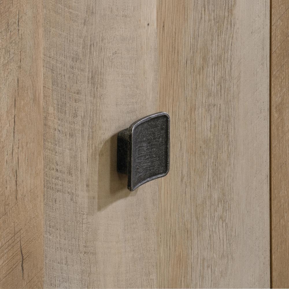 Cannery Bridge Library, Lintel Oak finish. Picture 4