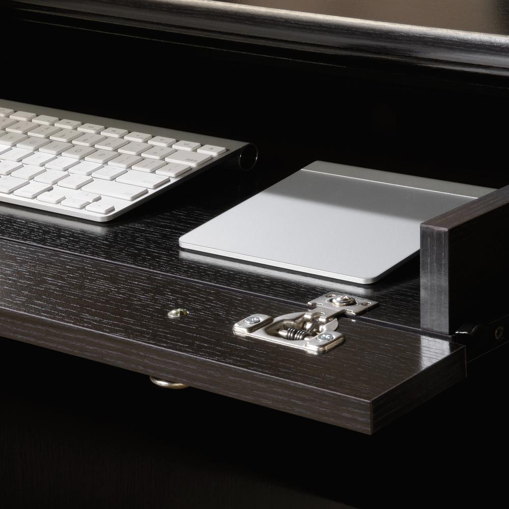 Palladia Executive Desk Woa. Picture 8