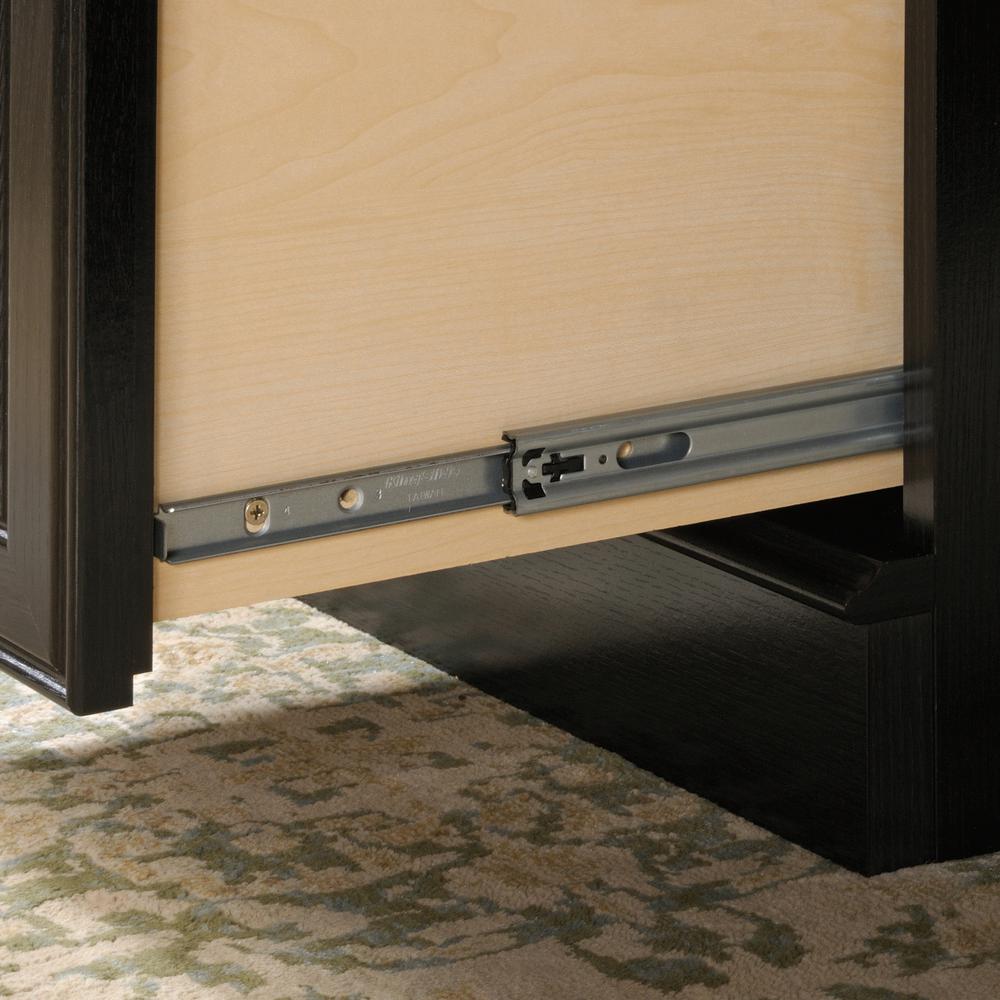 Palladia Executive Desk Woa. Picture 9