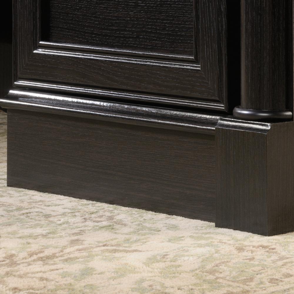 Palladia Executive Desk Woa. Picture 19