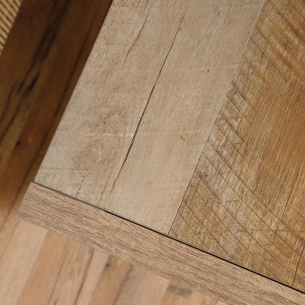 Dakota Pass End Table, Craftsman Oak finish. Picture 4