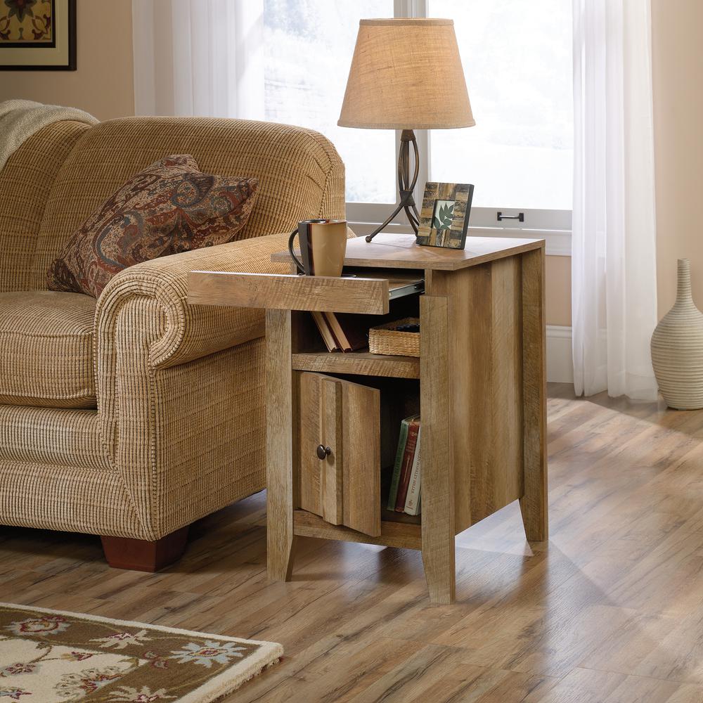 Dakota Pass End Table, Craftsman Oak finish. Picture 12