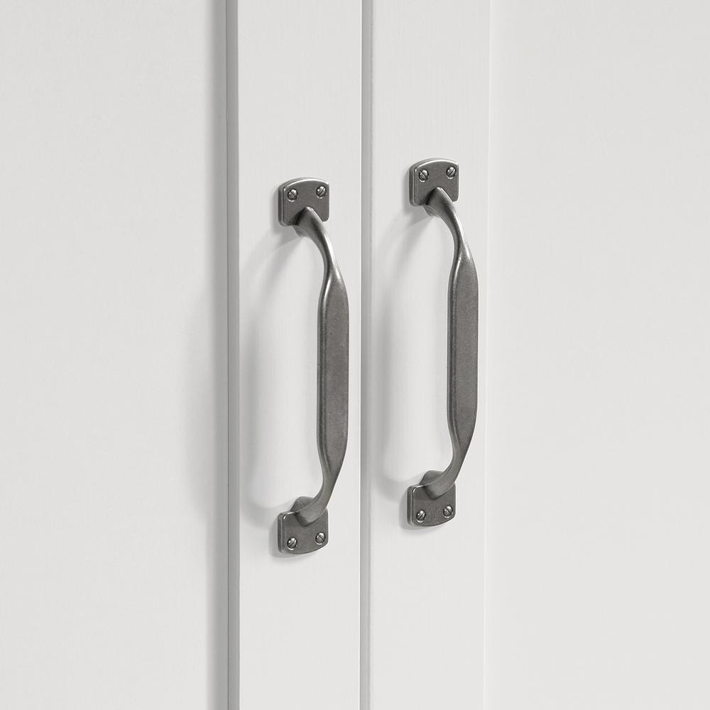 Stoage Cabinet. Picture 7