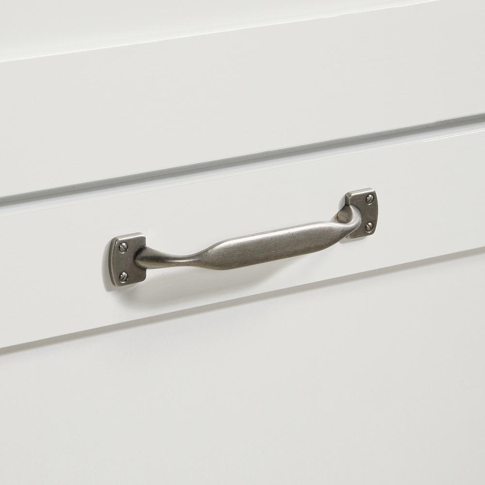 Stoage Cabinet. Picture 8