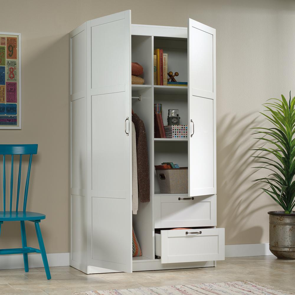 Stoage Cabinet. Picture 12