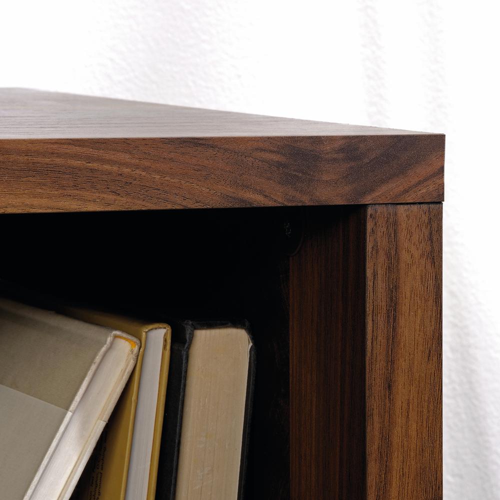 Harvey Park Credenza, For TVs up to 70", Grand Walnut finish. Picture 4