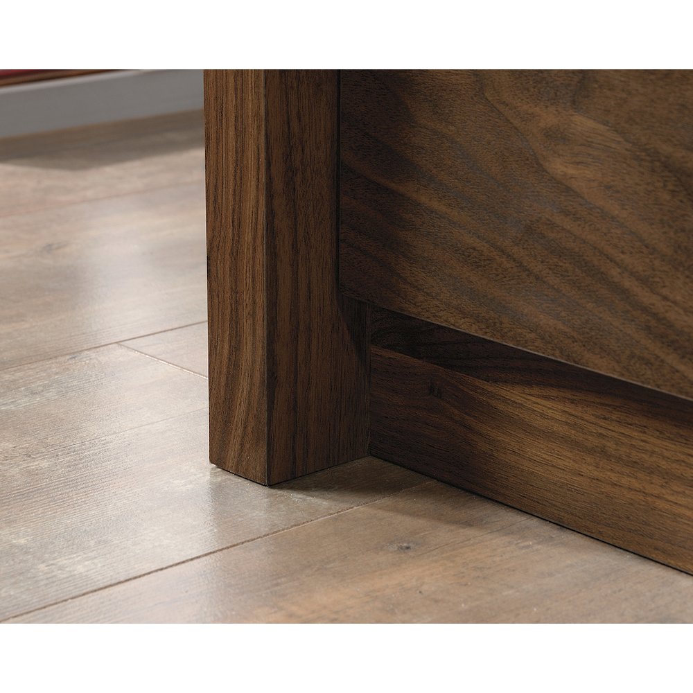 Harvey Park Dresser, Grand Walnut finish. Picture 7