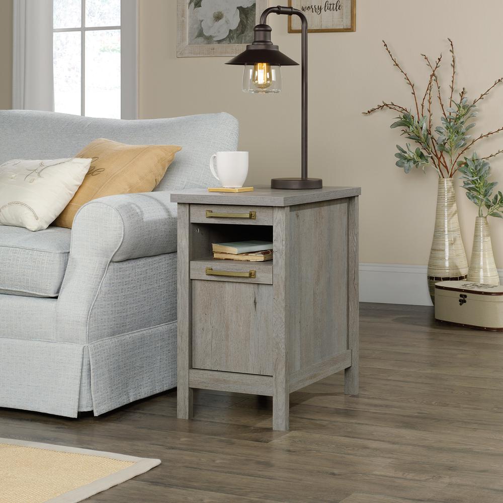 Cannery Bridge Chair Side Table, Mystic Oak finish. Picture 4