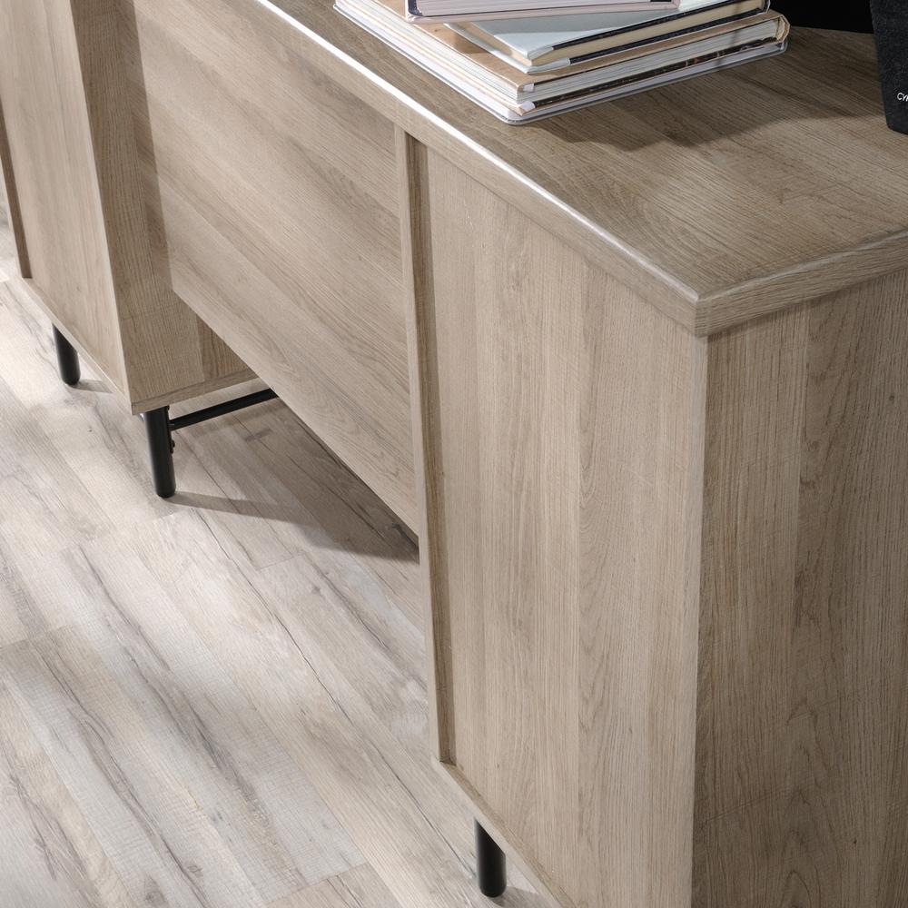 Anda Norr Executive Desk, Sky Oak finish. Picture 13