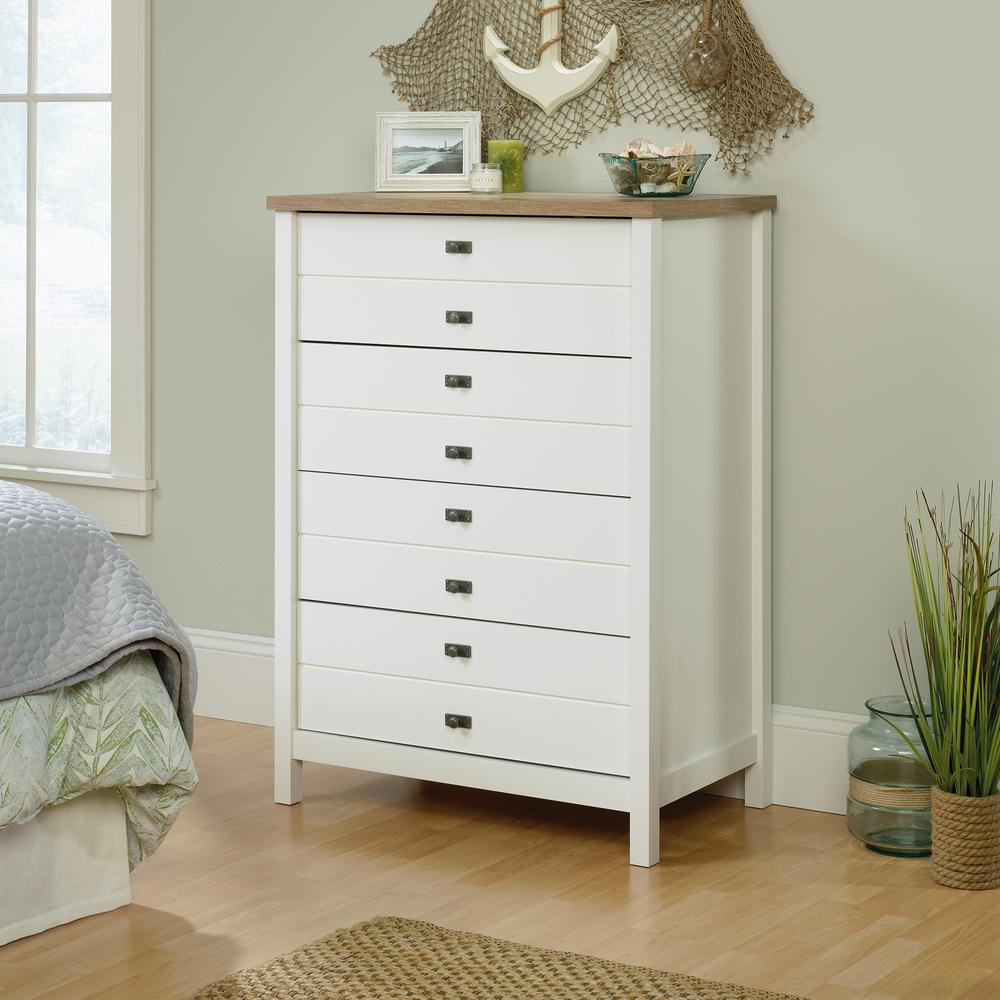 Cottage Road Chest, Soft White finish. Picture 4