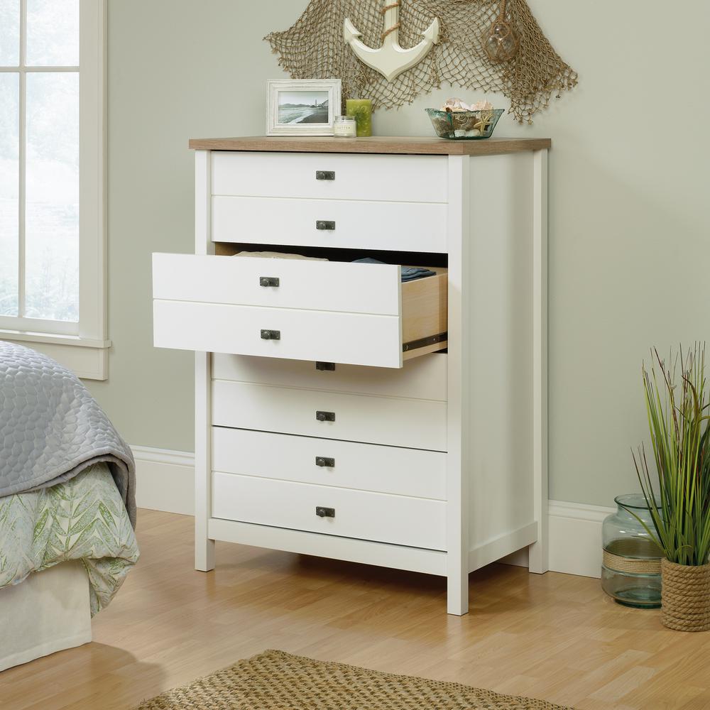 Cottage Road Chest, Soft White finish. Picture 12