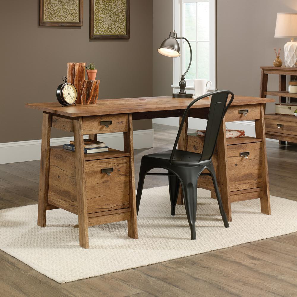 Trestle Executive Trestle Desk. Picture 15