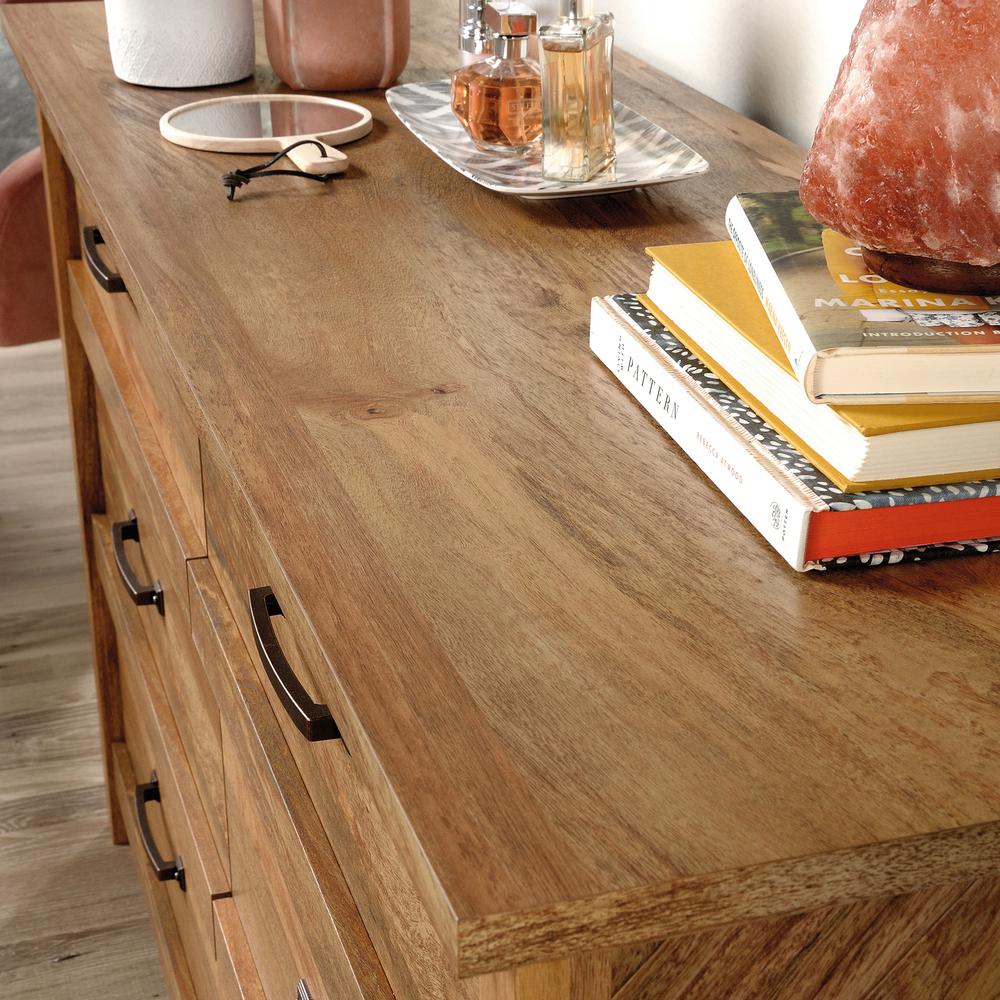 Cannery Bridge Dresser, Sindoori Mango finish. Picture 6