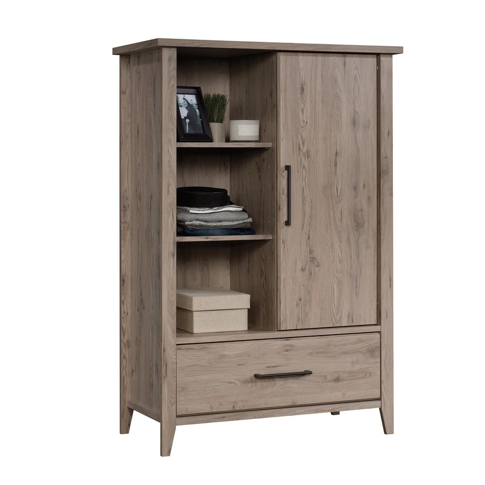 Summit Station Armoire Lao. Picture 13