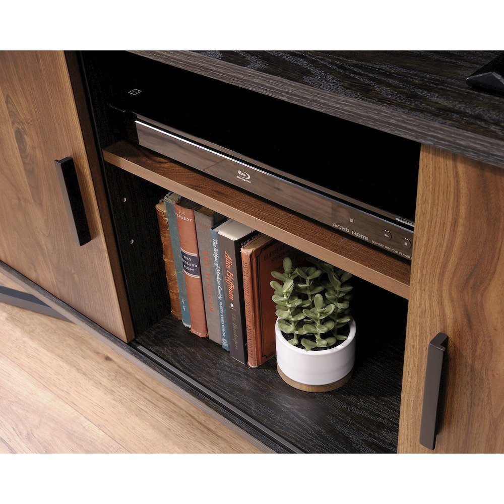 Canton Lane Credenza. Picture 11