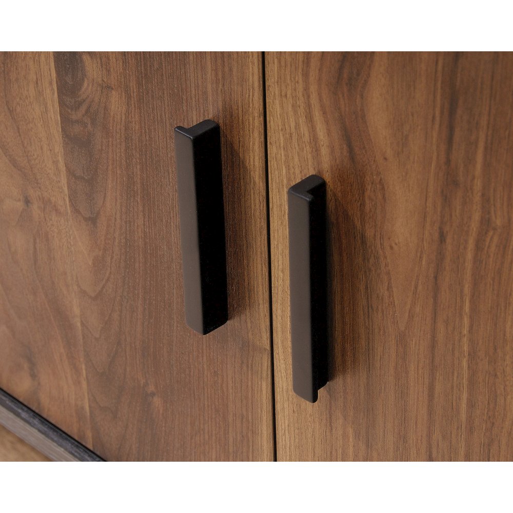 Canton Lane Credenza. Picture 12