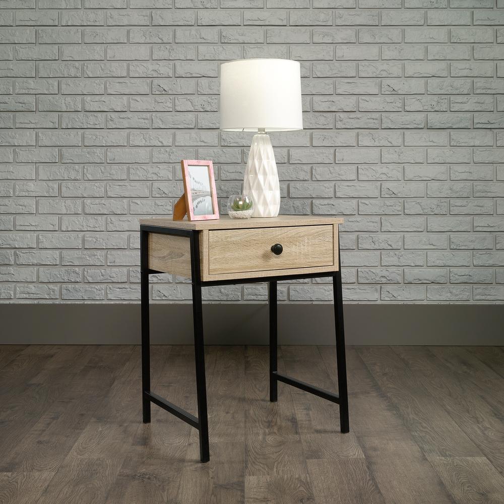 North Avenue Night Stand 3A. Picture 3