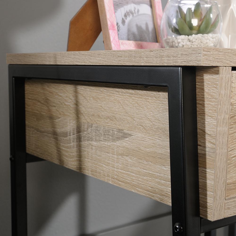 North Avenue Night Stand 3A. Picture 13
