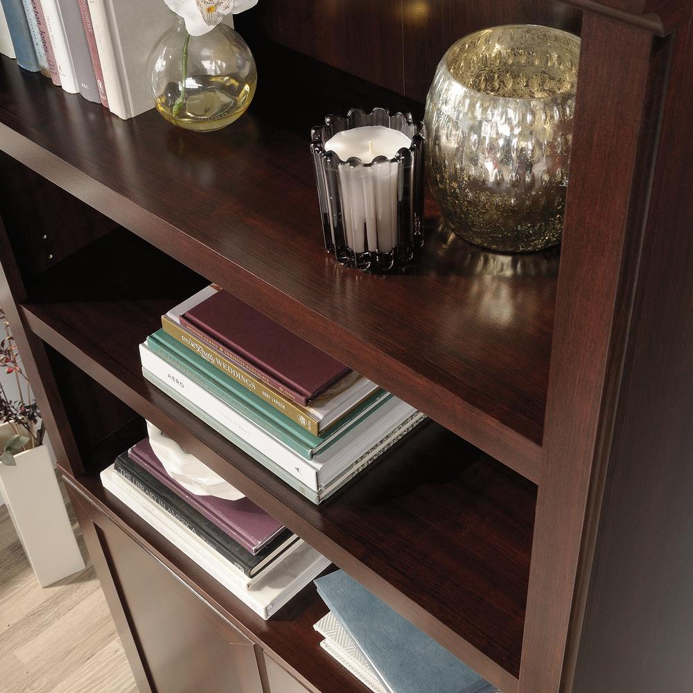 5 Shelf Bookcase w/doors. Picture 8