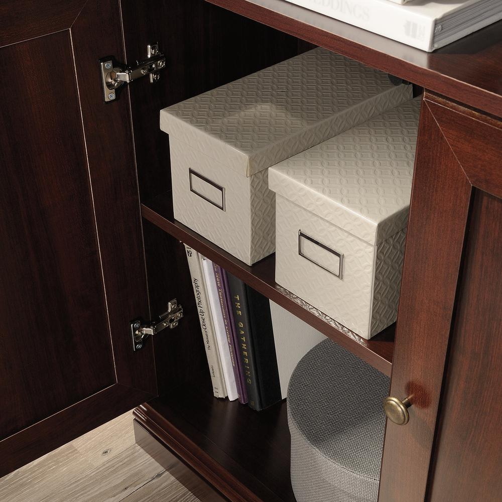 5 Shelf Bookcase w/doors. Picture 11