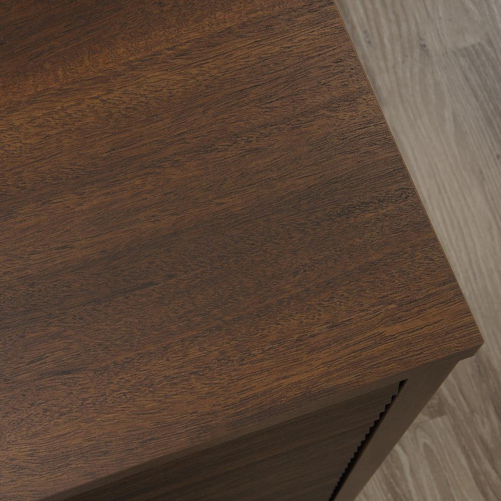 Englewood L-Desk Spiced Mahogany. Picture 5